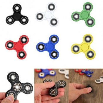 *** VELKOOBCHODN&Iacute; NAB&Iacute;DKA *** FIDGET SPINNERY (200 ks)