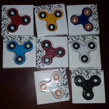 Fidget Spinners / Hand Spinners - Balen&iacute; 20 ks - Velkoobchod