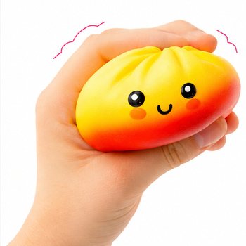 RAGE - LUCKY DUMPLINGS - Squishy Bun Dumplings VELK&Eacute; Rozměry 8.5 x 8.5 x 4.8 Cm - V DISPLEJI (12 ks)