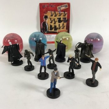 PŘEKVAPEN&Iacute; VE VAJ&Iacute;ČKU - MIX FIGUREK HARRY POTTER V KAPSL&Iacute;CH (100 ks)
