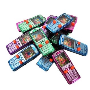 VODN&Iacute; HRA VE TVARU MOBILN&Iacute;HO TELEFONU (24 ks)