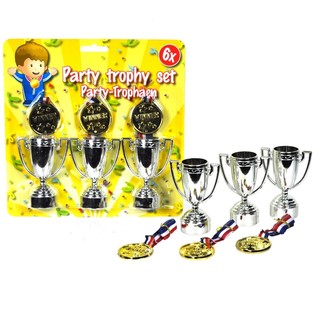 6D&Iacute;LN&Aacute; SADA TROFEJ&Iacute; NA KARTĚ (10 ks)