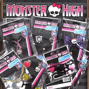 MATTEL MONSTER HIGH - MEGA MIX DO TOMBOLY: BIŽUTERIE A DOPLŇKY (100 ks)