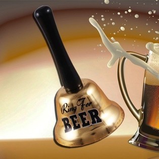 Zvonek &bdquo;Ring for a Beer&ldquo; v d&aacute;rkov&eacute;m balen&iacute; (2 ks)