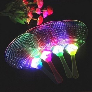 Sv&iacute;t&iacute;c&iacute; LED Věj&iacute;ř v Displeji (12 ks)