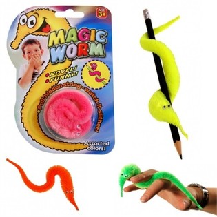 MAGICK&Yacute; ČERV TWISTY NA KARTĚ (12 ks)