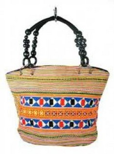 Art.č: 97735 - Ta&scaron;ka B-FAIR Beads s čern&yacute;mi kor&aacute;lky (1 ks)